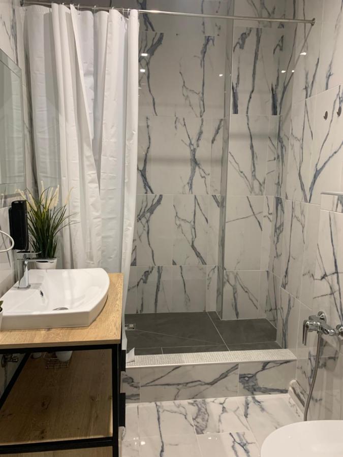 Samira 2 Apartment Kiev Luaran gambar